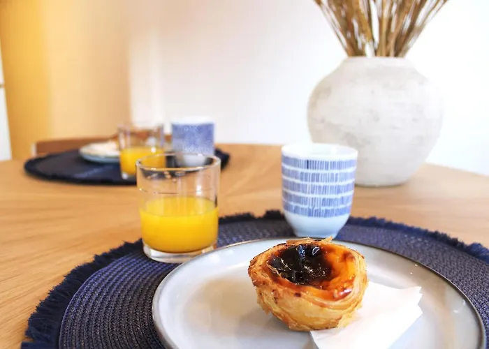 Living Aliados Mezzanine Flat W/ Ac Porto