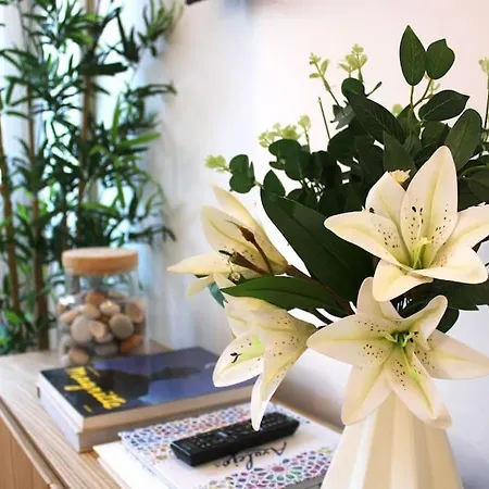 Living Aliados Mezzanine Flat W/ Ac Апартаменты *