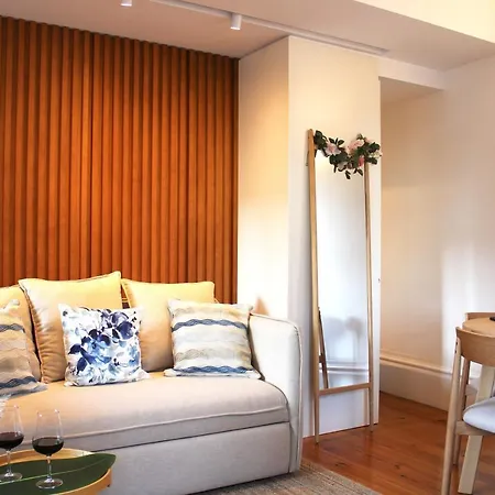 Living Aliados Mezzanine Flat W/ Ac Порту