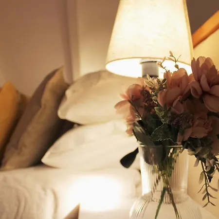 Living Aliados Mezzanine Flat W/ Ac