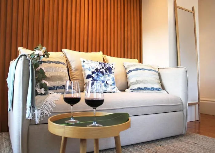 Living Aliados Mezzanine Flat W/ Ac Apartment Porto